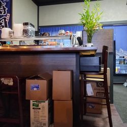 Hokkai Ramen & Sushi - Sushi counter