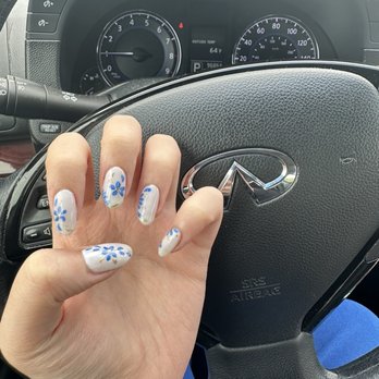 Nails Love - Gel manicure on natural nails - Nail Salons Near Me - Annandale, Virginia Nails Love - Gel manicure on natural nails - Nail Salons Near Me - Annandale, Virginia