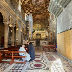 Basilica di San Clemente - Chapel 1st floor: 1100 AD