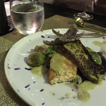 Bodhi Thai Dining - Salmon - Thai Near Me - Lexington, South Carolina