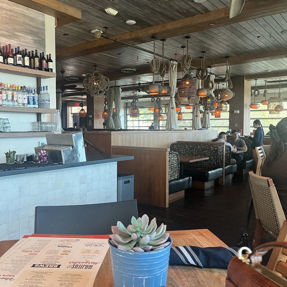 Beach House - Dinning room - Bars Near Me - Pompano Beach, Florida Beach House - Dinning room - Bars Near Me - Pompano Beach, Florida