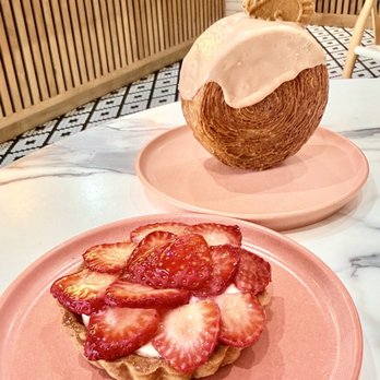 Gourmet Central Bakery - Coffee & Tea Near Me - Prunedale, California