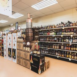 Zipps Liquor