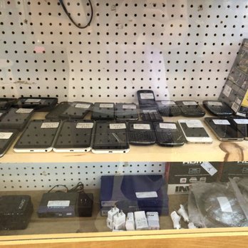 Peddlers Mall - Burner central - Flea Markets Near Me - Indianapolis, Indiana