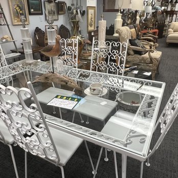 Vintage Vero - Accessories Near Me - Vero Beach, Florida Vintage Vero - Accessories Near Me - Vero Beach, Florida