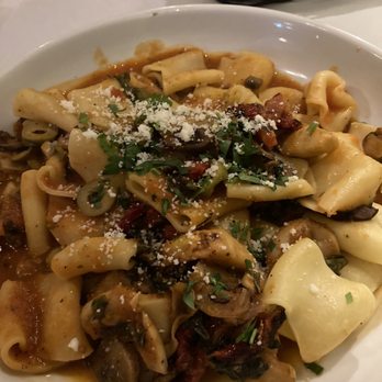 Pino's Mercato - Bellagio - Italian Near Me - Pittsburgh, Pennsylvania Pino's Mercato - Bellagio - Italian Near Me - Pittsburgh, Pennsylvania