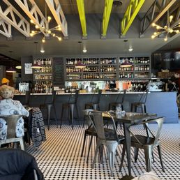 LIBERTY FOOD & WINE EXCHANGE - Updated December 2025 - 2016 Photos ...