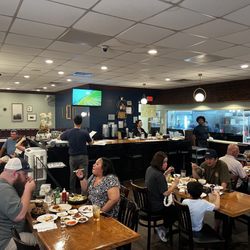 Bewon Korean BBQ Restaurant - Picture of inside restaurant looking from front to back