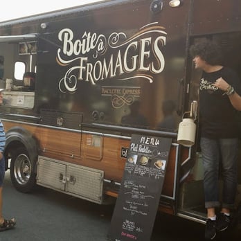 Le Marché Angus - Food truck au marché - Farmers Market Near Me - Montreal, Quebec Le Marché Angus - Food truck au marché - Farmers Market Near Me - Montreal, Quebec