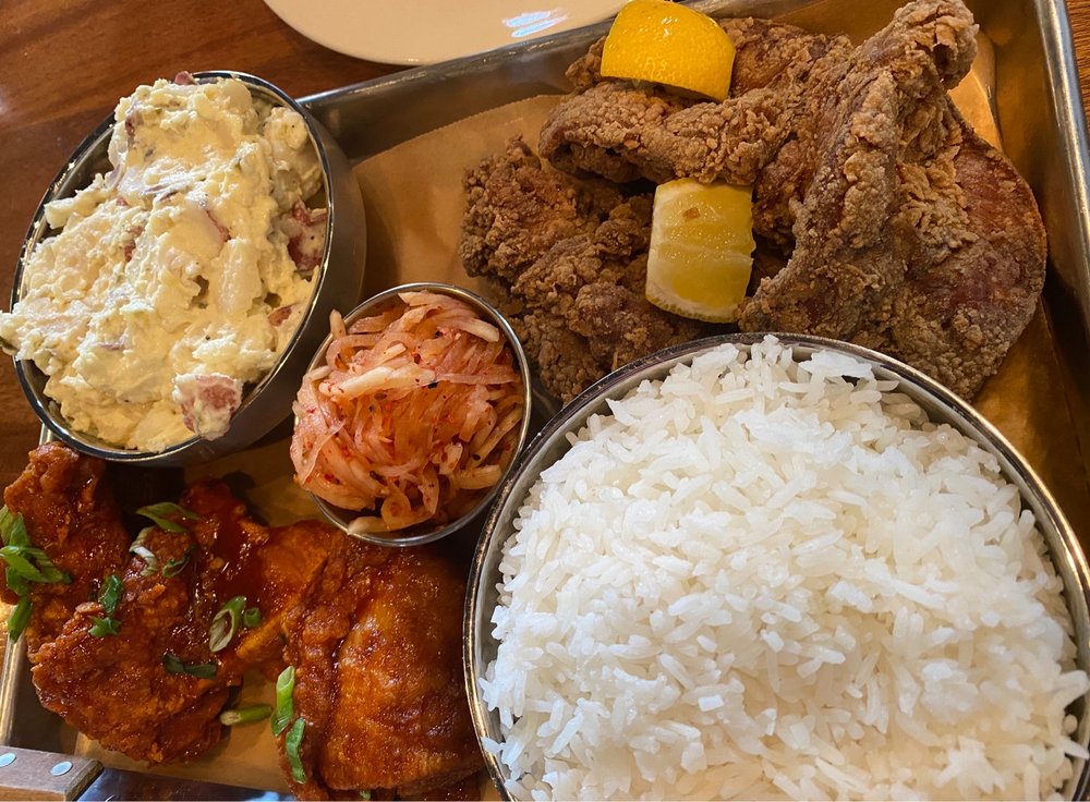 Food from Billy’s Sports Bar and Lounge