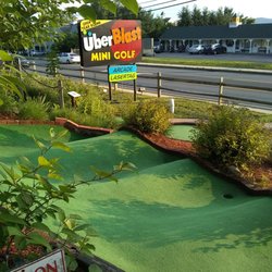 UberBlast - 11th hole & sign for UberBlast