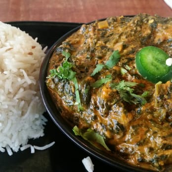 Tarka Indian Kitchen - Chicken Saag Paneer - Indian Near Me - Austin, Texas