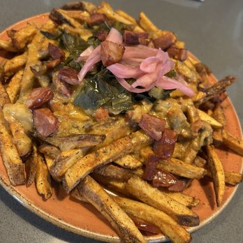 Burn 'Em Brewing - Poutine fries with andouille and crawfish - Brewpubs Near Me - Michigan City, Indiana