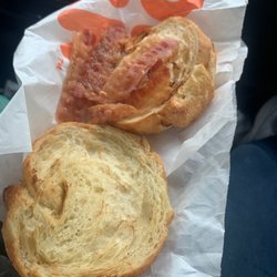 Dunkin' - No white cheddar, literally 30 mins. No one was in front of me. 30 mins to toast some bread.