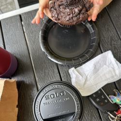 Double chocolate muffin was fresh and delicious. The hot chocolate was ok.
