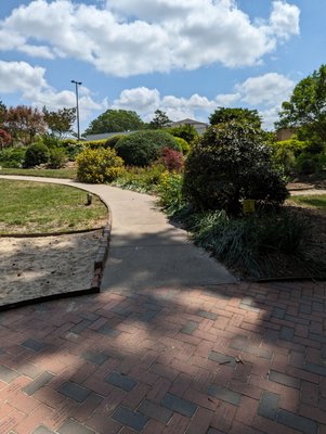 Wilson Botanical Gardens by null