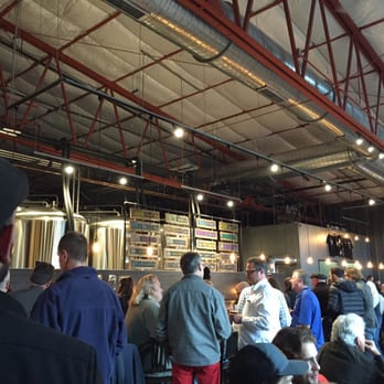Bad Weather Brewing - The venue - Breweries Near Me - Saint Paul, Minnesota Bad Weather Brewing - The venue - Breweries Near Me - Saint Paul, Minnesota