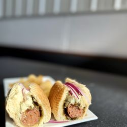 Cruise Control Kitchen and Cellar - West Elk Sausage Sandwich