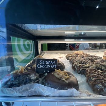 Hurts Donut - Donuts Near Me - Plantation, Florida