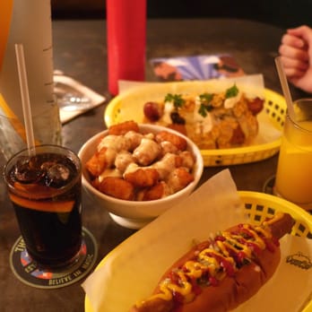 The Social - Decent veggie dog, tater tots and chili dog. Cockroach infestation will want to make you want to throw up, though. - Bars Near Me - London, XGL The Social - Decent veggie dog, tater tots and chili dog. Cockroach infestation will want to make you want to throw up, though. - Bars Near Me - London, XGL