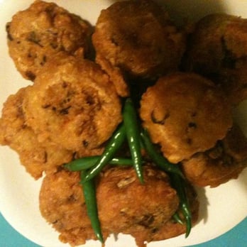 Immanuel Catering - Fried tofu with vegetable stuffings (tahu isi). - Caterers Near Me Immanuel Catering - Fried tofu with vegetable stuffings (tahu isi). - Caterers Near Me
