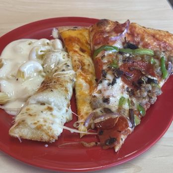 Cicis Pizza - Alfredo pasta, cheesy bread, and supreme pizza - Pizza Near Me - Slidell, Louisiana