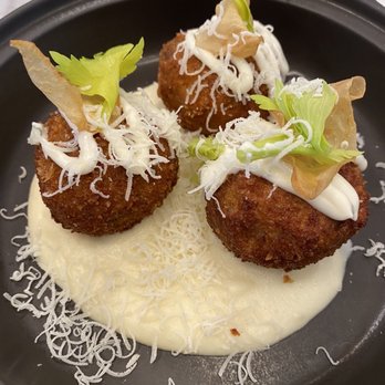 et al. - Short Rib Arancini - Breakfast & Brunch Near Me - Honolulu, Hawaii et al. - Short Rib Arancini - Breakfast & Brunch Near Me - Honolulu, Hawaii