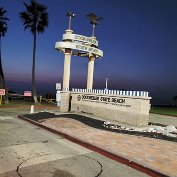 Dockweiler State Beach - Beaches Near Me - Playa Del Rey, California Dockweiler State Beach - Beaches Near Me - Playa Del Rey, California