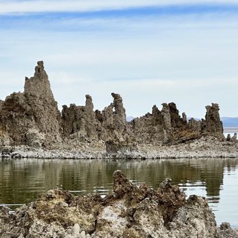 Mono Lake South Tufa Area - Hiking Near Me - Lee Vining, California Mono Lake South Tufa Area - Hiking Near Me - Lee Vining, California