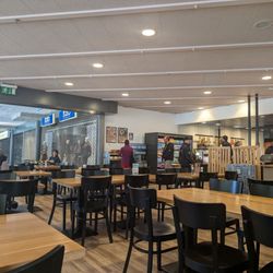 Coop - Restaurant upstairs