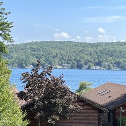 The Lodges at Cresthaven
