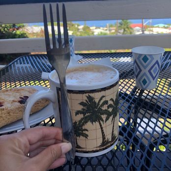Caffe Florian - 20 oz cup - Cafes Near Me - Kealakekua, Hawaii