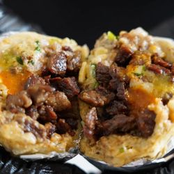 Tequileros Taqueria - Carne asada burrito