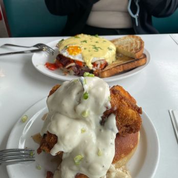 Hi-Lo Diner - Diners Near Me - Minneapolis, Minnesota Hi-Lo Diner - Diners Near Me - Minneapolis, Minnesota