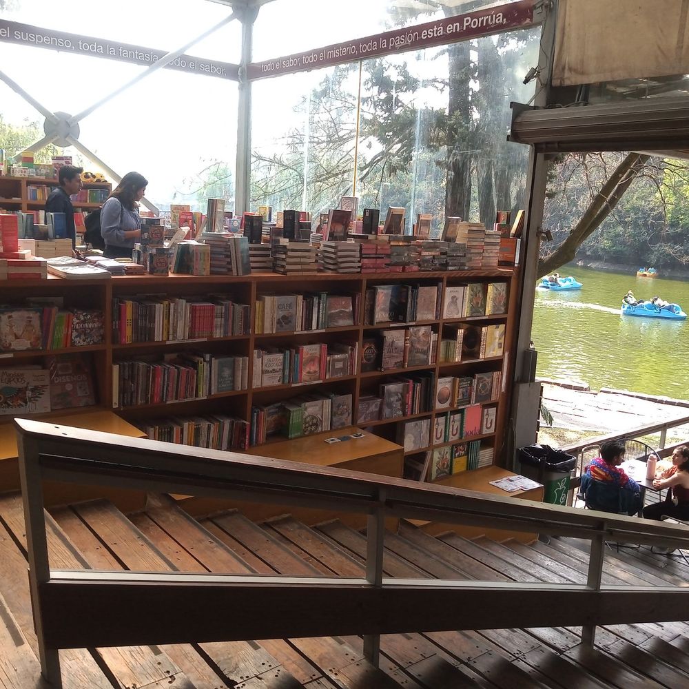 Enrique Tomás, image size:1000x1000