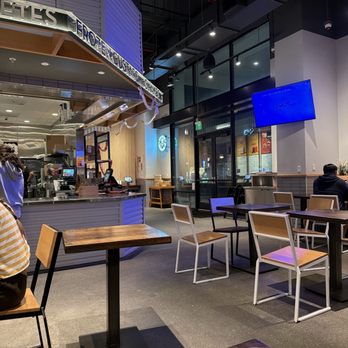 Shake Shack Long Beach - Inside - Burgers Near Me - Long Beach, California