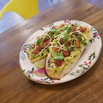Aa Roots Maui - Vegan Near Me - Lahaina, Hawaii