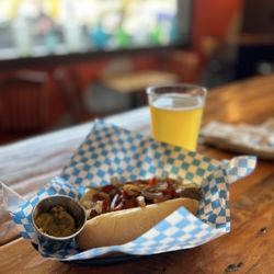 Kulturhaus Brewing - Brat dog!
