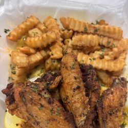 Hot lemon pepper Chicken Wings