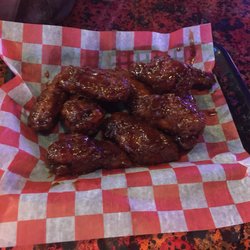 Storm Shelter Pub - Wings are shaken and then fried