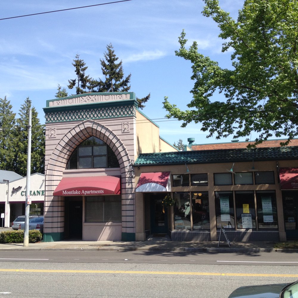 Coven Salon - store front - back-in 2 hr parking around the north side of the building - Hair Salons Near Me - Seattle, Washington Coven Salon - store front - back-in 2 hr parking around the north side of the building - Hair Salons Near Me - Seattle, Washington