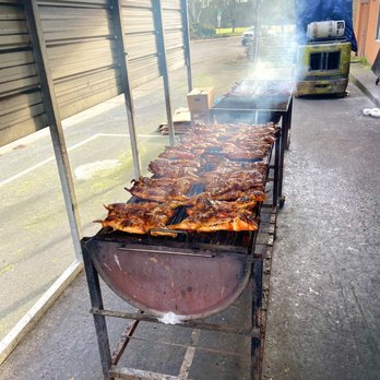 El Rancho Market - Grilled chicken available Friday thru Sunday - Grocery Near Me - McMinnville, Oregon El Rancho Market - Grilled chicken available Friday thru Sunday - Grocery Near Me - McMinnville, Oregon