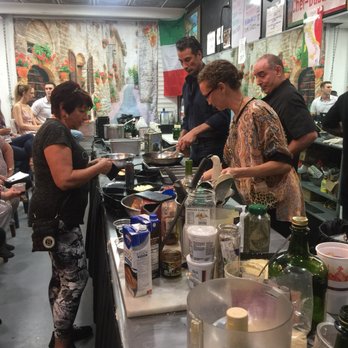 Chef Baba Cooking Class - Bruscetta! - Cooking Classes Near Me - Davie, Florida Chef Baba Cooking Class - Bruscetta! - Cooking Classes Near Me - Davie, Florida