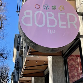 Bober Tea - Outdoor sign - Bubble Tea Near Me - Sacramento, California