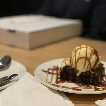 PORT - a plate of dessert with ice cream and chocolate sauce - Seafood Near Me - Pickering, Ontario PORT - a plate of dessert with ice cream and chocolate sauce - Seafood Near Me - Pickering, Ontario