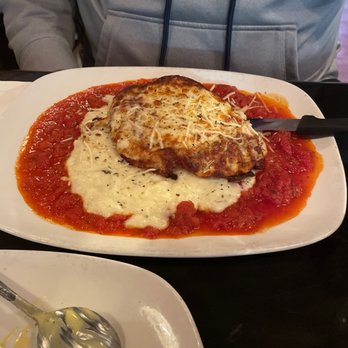5th Street Pub - Excellent food, in house made bread and options, pub cheese dip is a great starter - Pizza Near Me - Perrysburg, Ohio 5th Street Pub - Excellent food, in house made bread and options, pub cheese dip is a great starter - Pizza Near Me - Perrysburg, Ohio