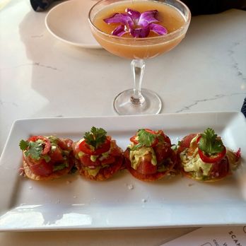 DOSALAS - Tuna Tostada - Latin American Near Me - Vancouver, Washington DOSALAS - Tuna Tostada - Latin American Near Me - Vancouver, Washington