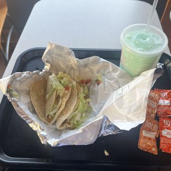 Taco Bell - Steak Gordita Crunch Duos 2pk - Fast Food Near Me - Van Nuys, California Taco Bell - Steak Gordita Crunch Duos 2pk - Fast Food Near Me - Van Nuys, California