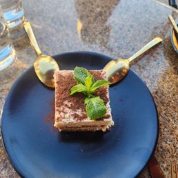 Tiramisu Tiramisu