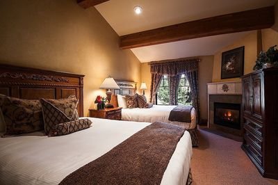 The Chateaux Deer Valley by null